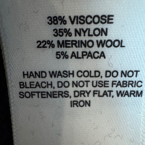 Sherpa Adventure Gear Dolkar Mock Neck Sweater (Merino wool/alpaga ) - Women’s - Picture 3 of 7